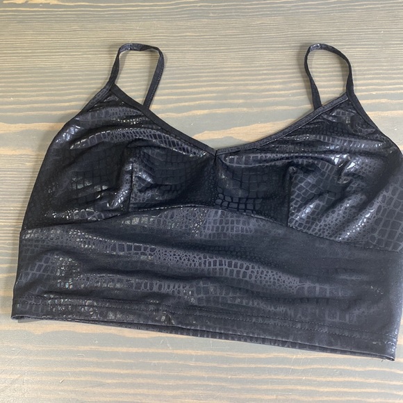 Shein black crop top size S - Picture 5 of 5